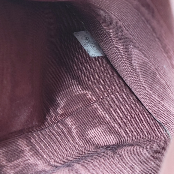 Authentic CHANEL vintage Caviar leather long wallet 4970715 (E05) - Picture 17 of 17